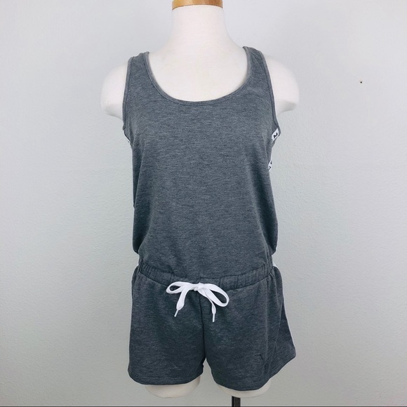 [Jessica Simpson] Gray Sleeveless Romper - Picture 2 of 6